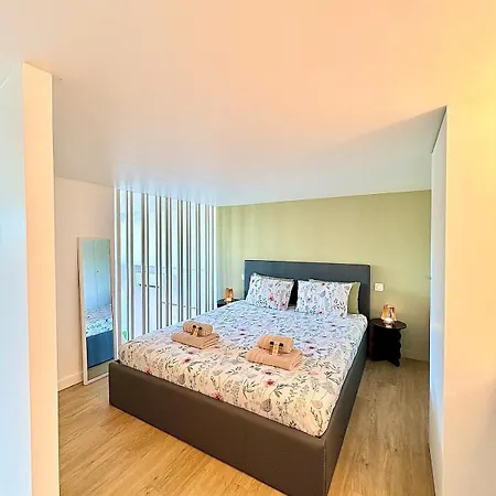 Duplex Terrace Pool & Tennis Apartment